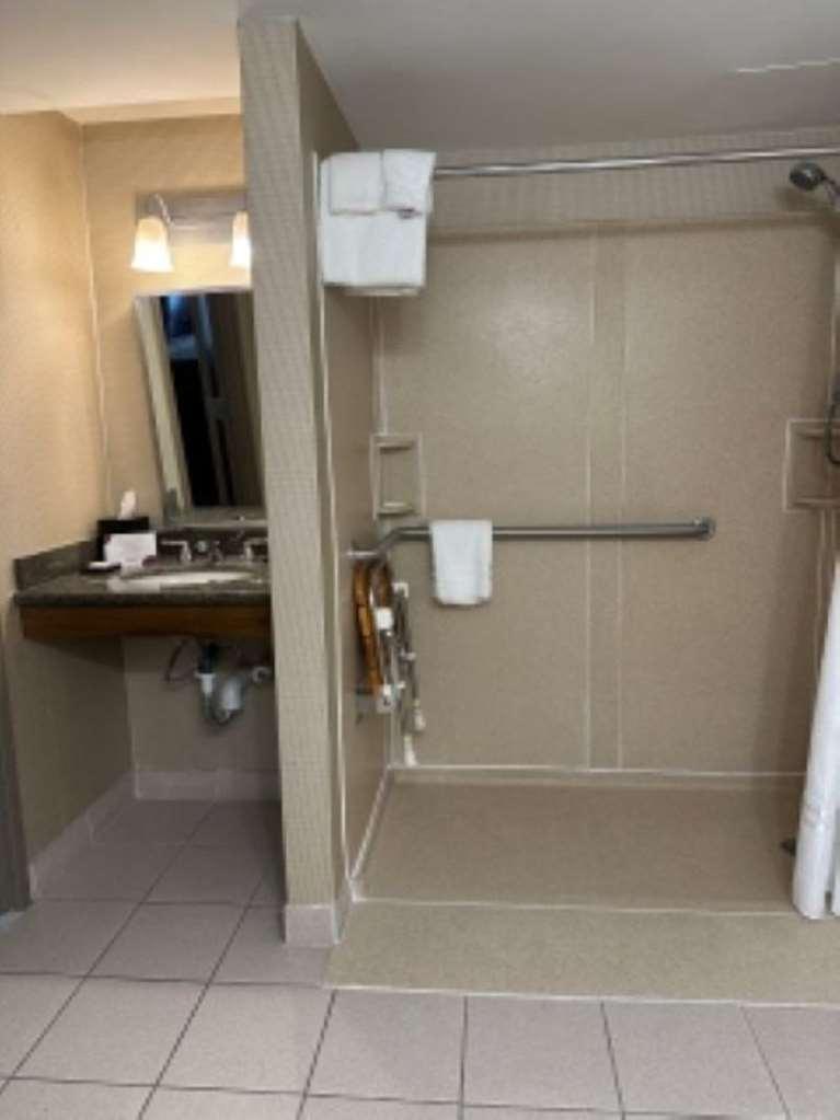 Grand Resort Hotel - Mt Laurel - Philadelphia Mount Laurel Buitenkant foto