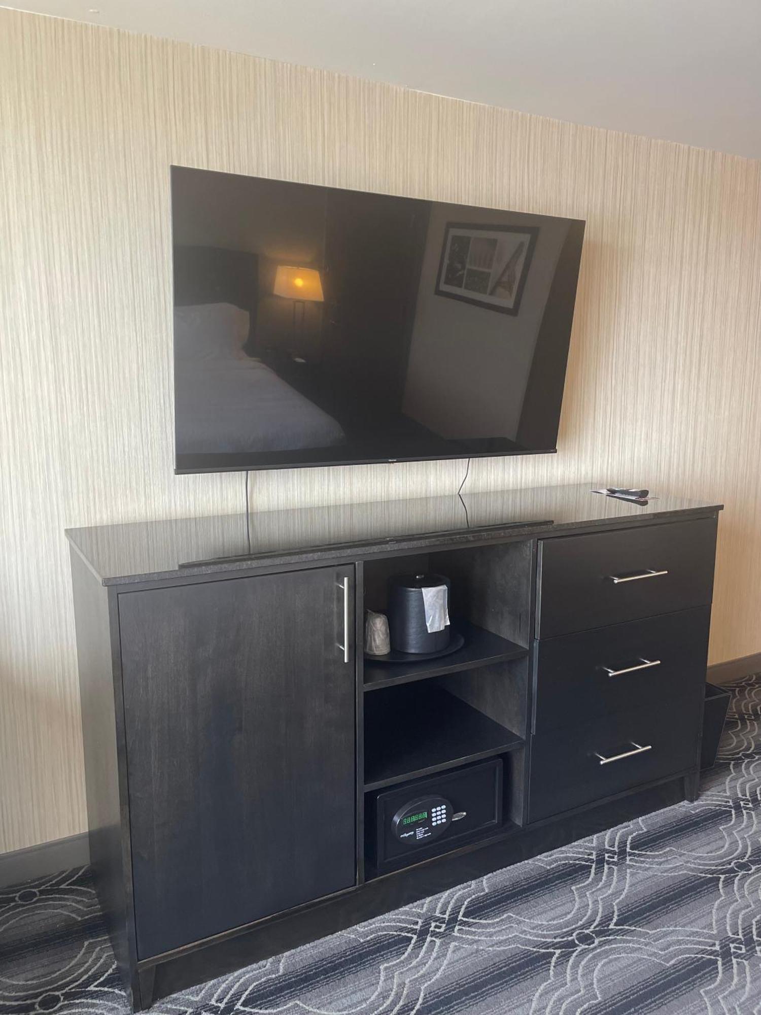 Grand Resort Hotel - Mt Laurel - Philadelphia Mount Laurel Buitenkant foto